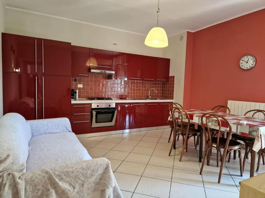 [50 metri dal mare] - Free parking e A/C Apartment Pietra Ligure Bagian luar foto