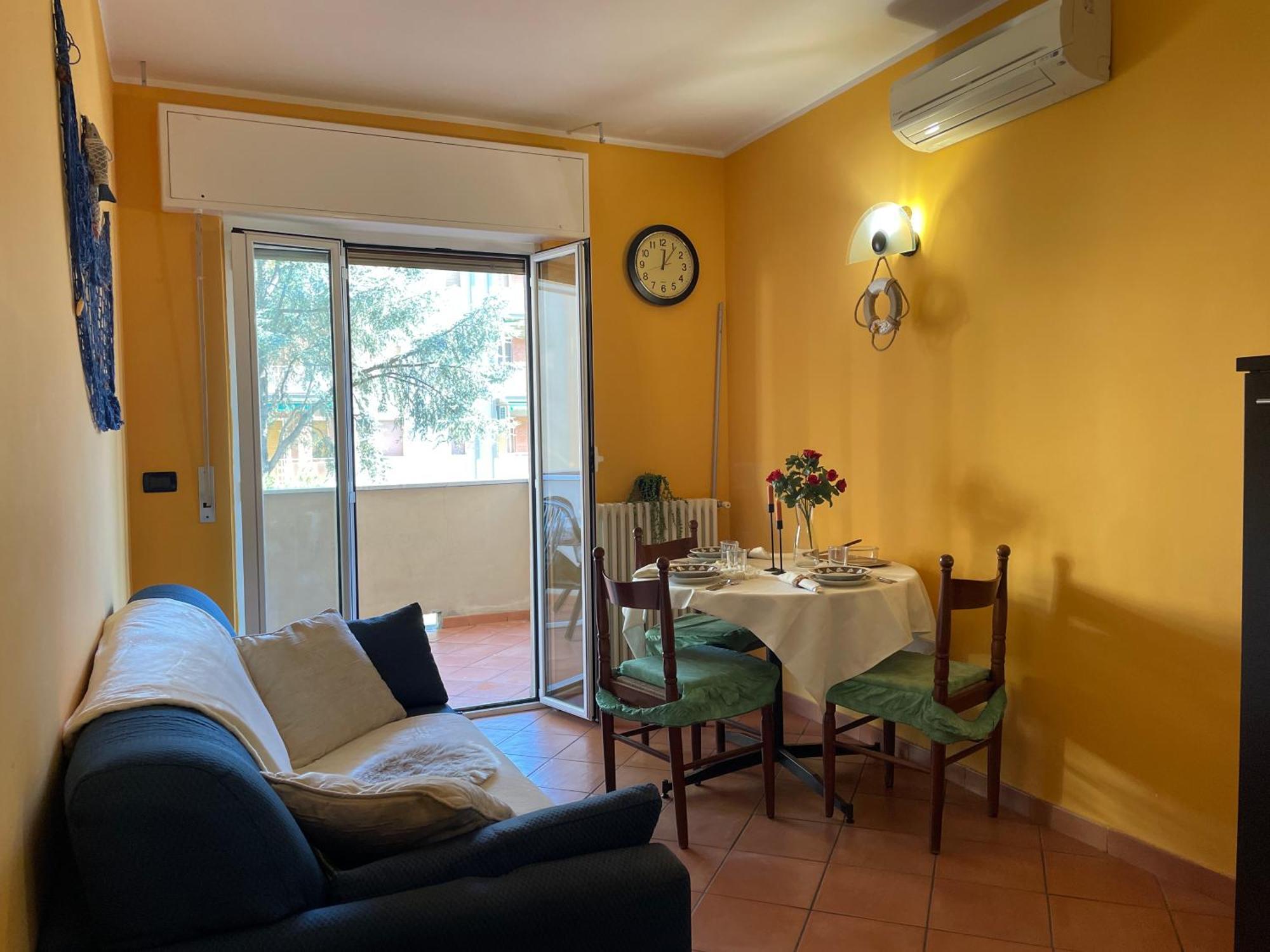 [50 metri dal mare] - Free parking e A/C Apartment Pietra Ligure Ruang foto