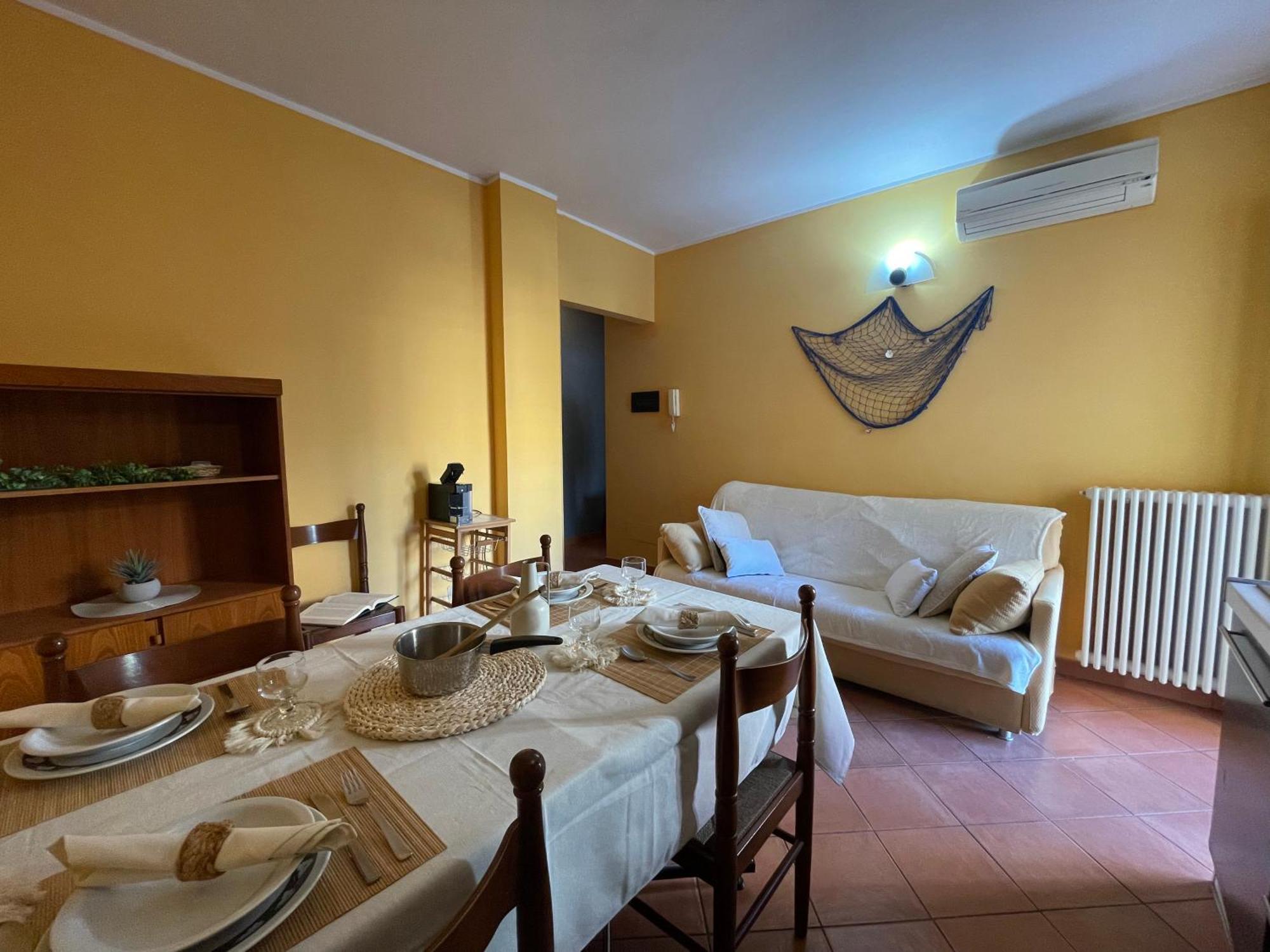 [50 metri dal mare] - Free parking e A/C Apartment Pietra Ligure Ruang foto